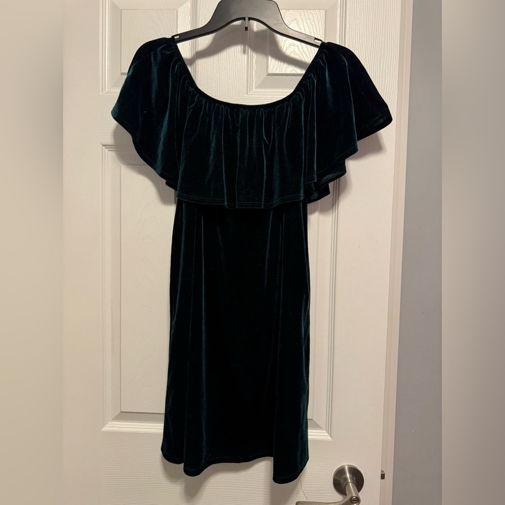 Boutique Velvet Green Dress